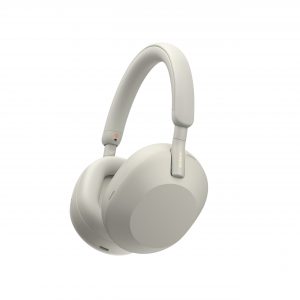 Casque Sony WH-1000XM5 sans fil à réduction de bruit active sur fond blanc