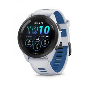 Montre Garmin Forerunner 265 avec écran AMOLED affichant des métriques de course